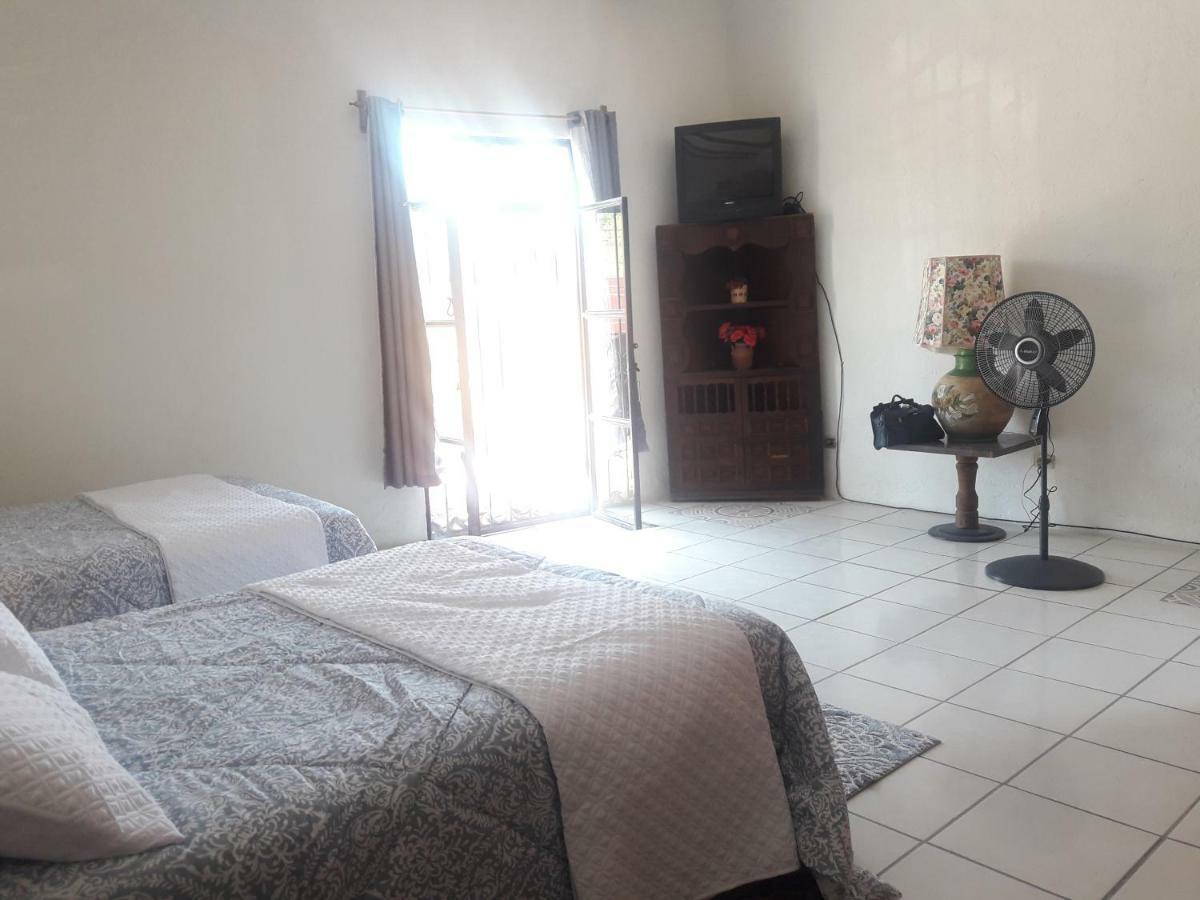 סאן מיגל דה אלנדה Casa De Los Ojeda מראה חיצוני תמונה