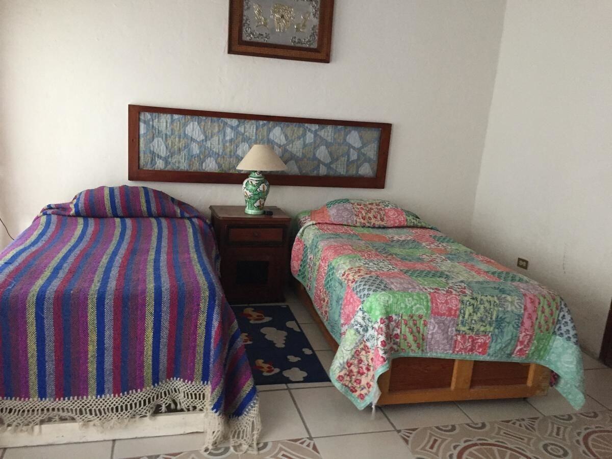 סאן מיגל דה אלנדה Casa De Los Ojeda מראה חיצוני תמונה